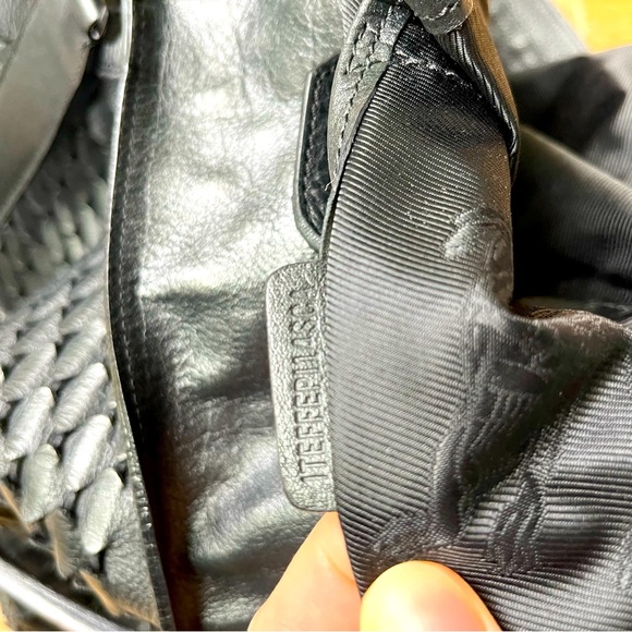 Burberry leather tote - Picture 5 of 7